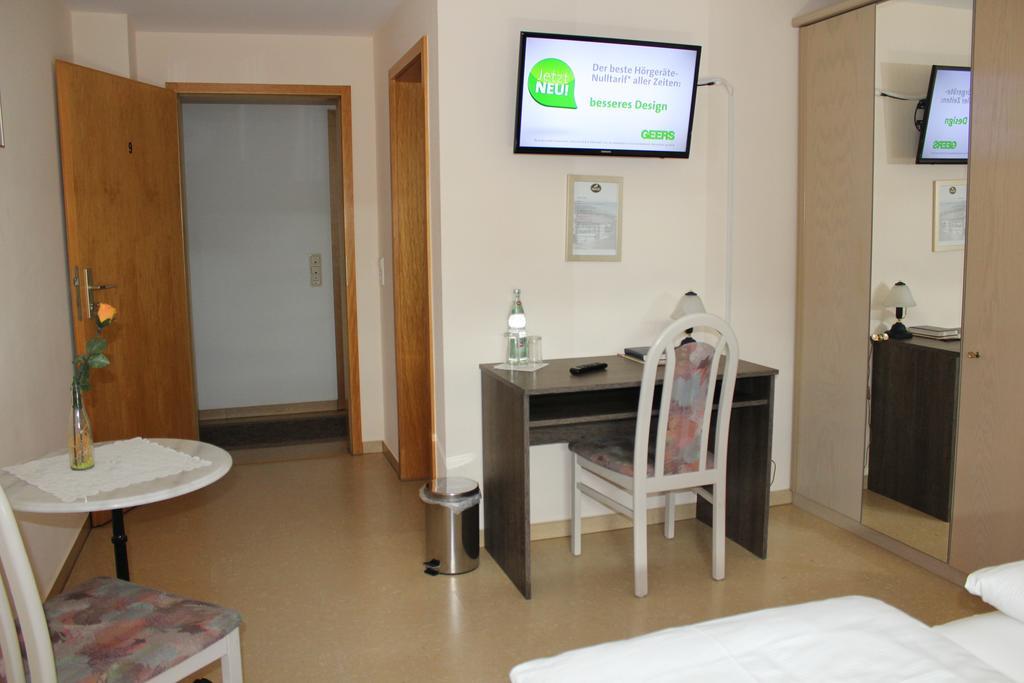 רוטנבורג Hotel Gasthof Roessle מראה חיצוני תמונה