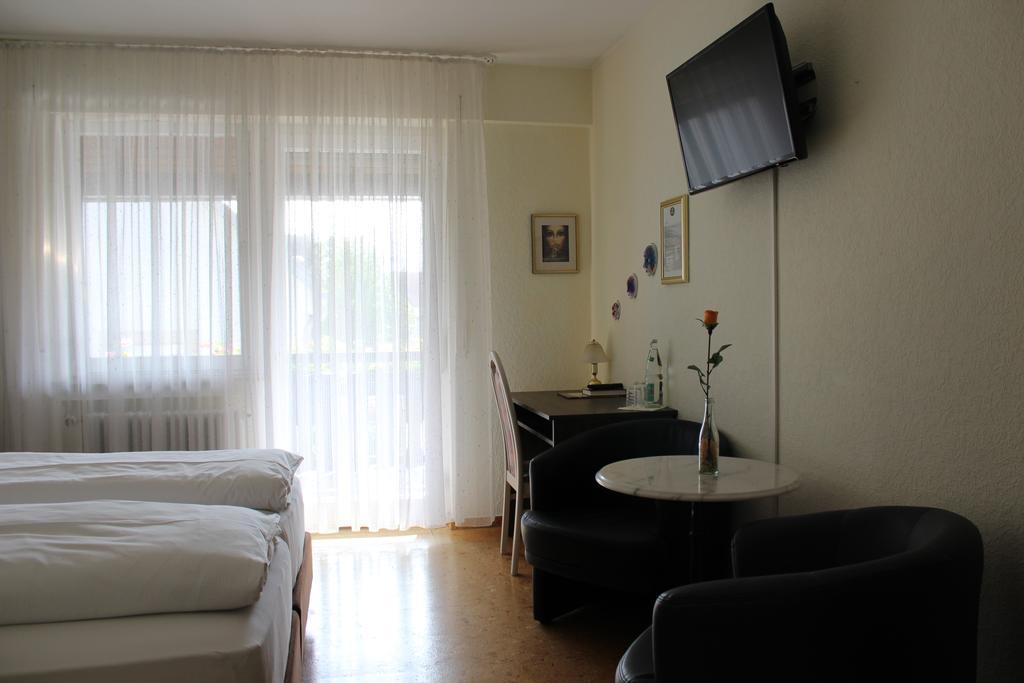 רוטנבורג Hotel Gasthof Roessle מראה חיצוני תמונה