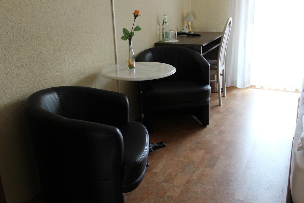 רוטנבורג Hotel Gasthof Roessle מראה חיצוני תמונה