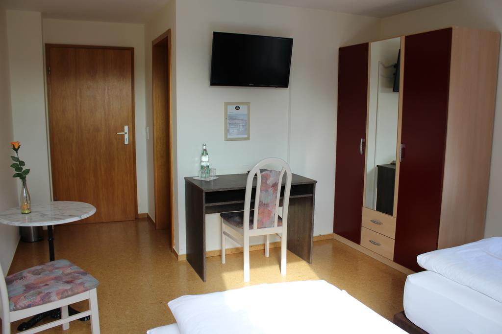 רוטנבורג Hotel Gasthof Roessle מראה חיצוני תמונה